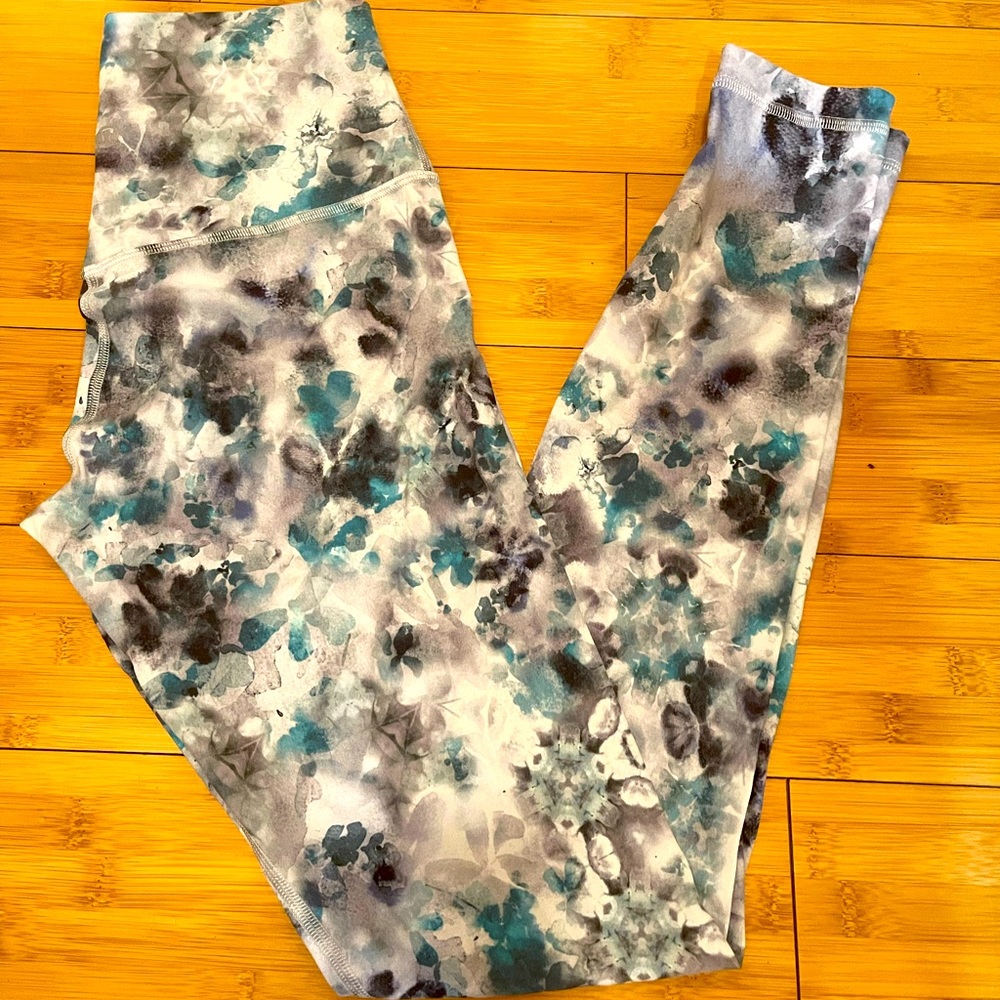 Lululemon Align High Rise 28”